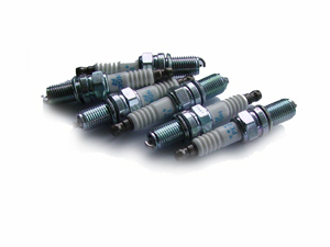 Bougies de remplacement Haute Performance - 6 x 25.78 = 154.68 HT 